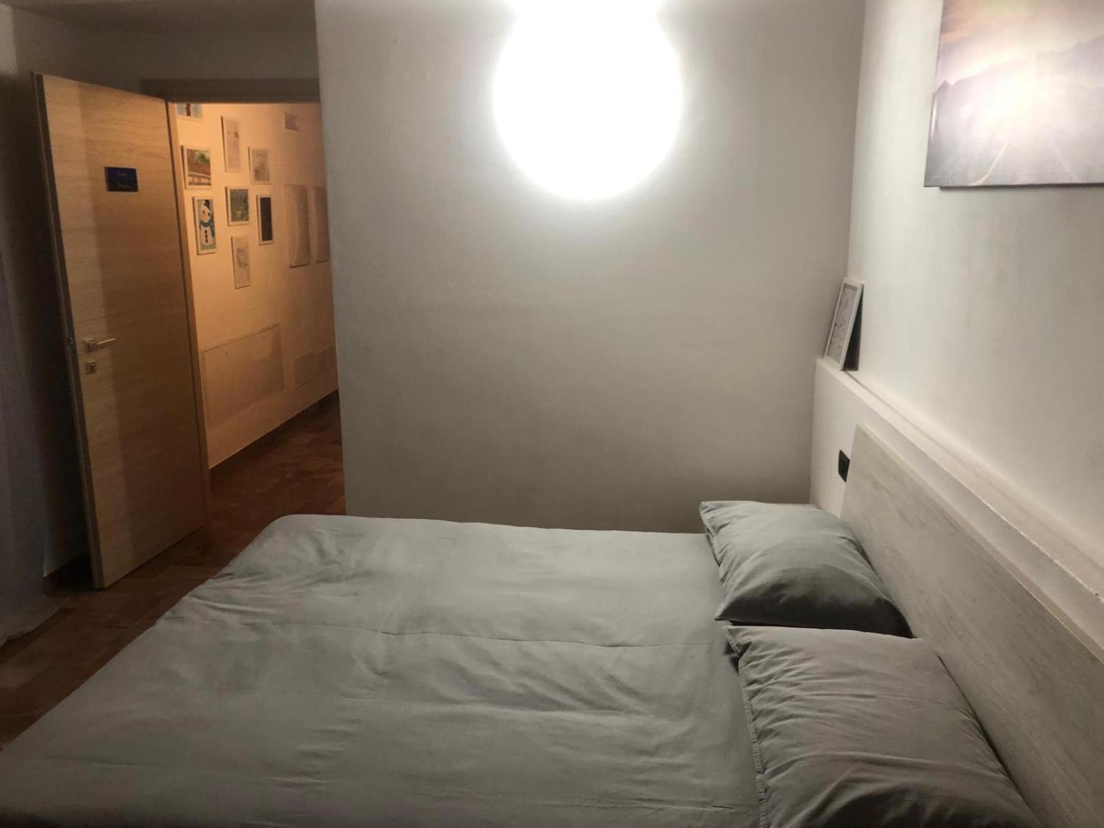 Bed and Breakfast La Torre A Colori Esine Exterior foto